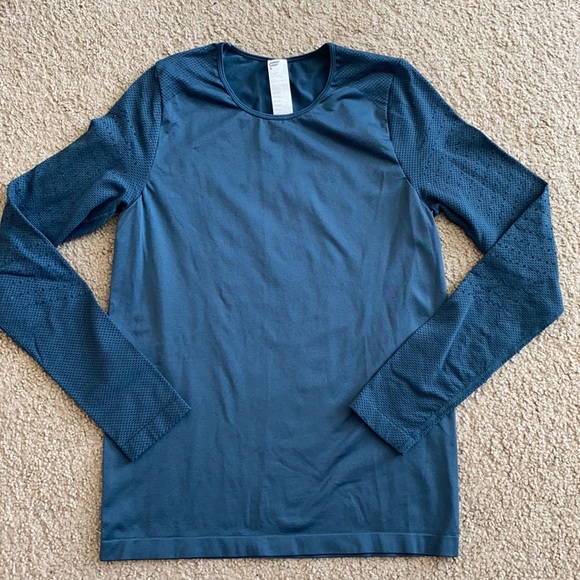 Fabletics Blue Vented Long Sleeve Top - Picture 1 of 4